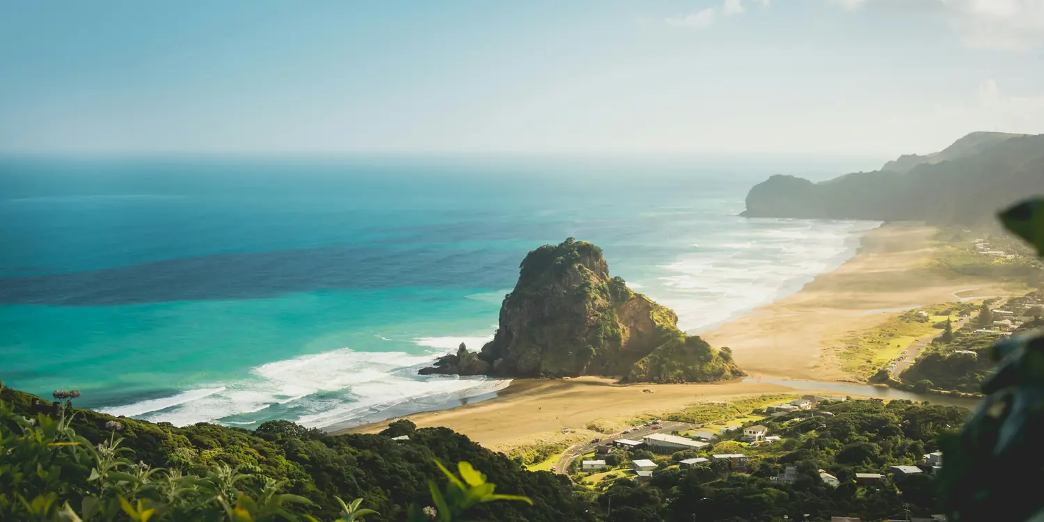 Background image of Auckland
