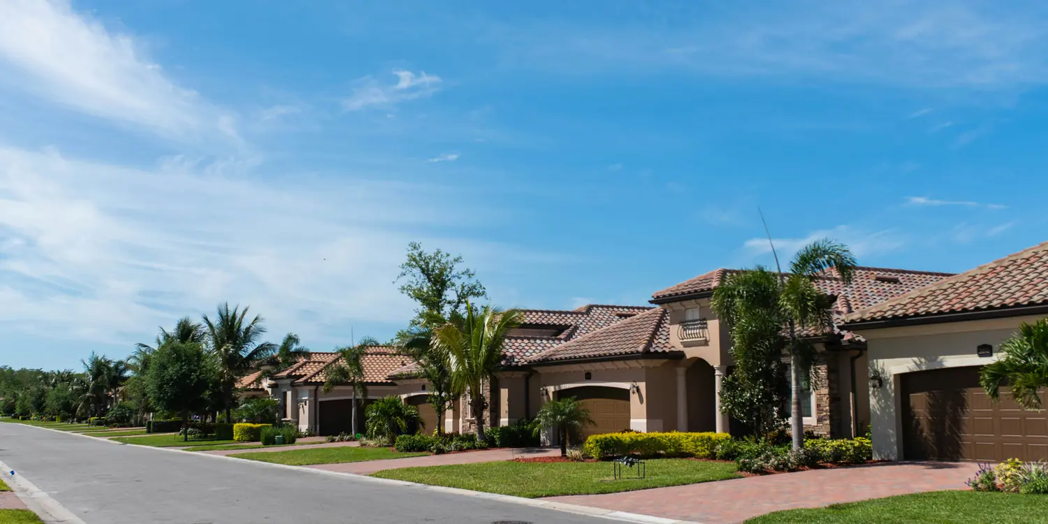 Background image of Bonita Springs