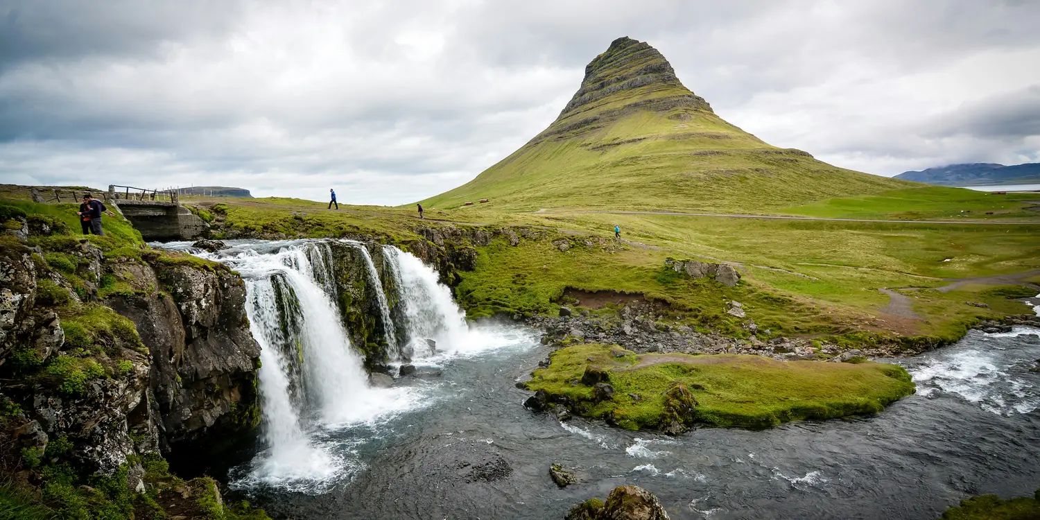 Background image of Reykjavik